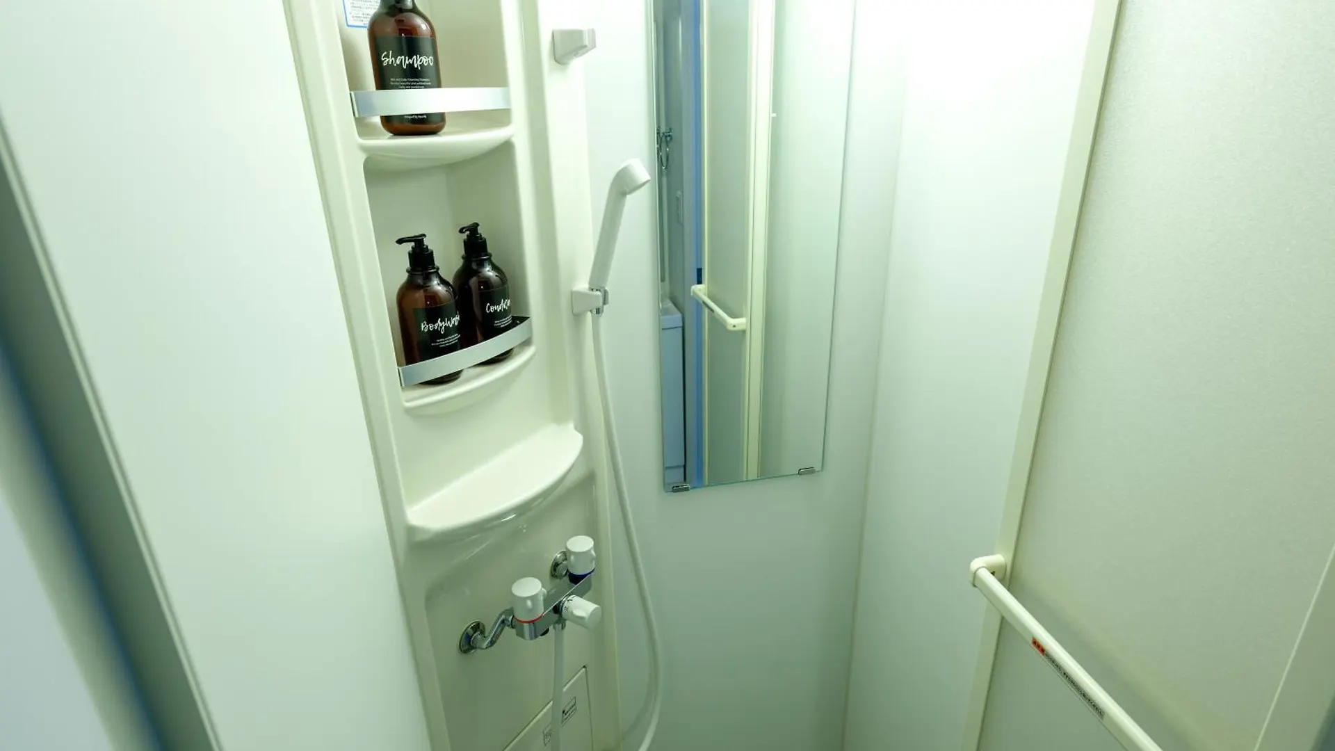 東京新橋579 Apartment Tokyo 0*,